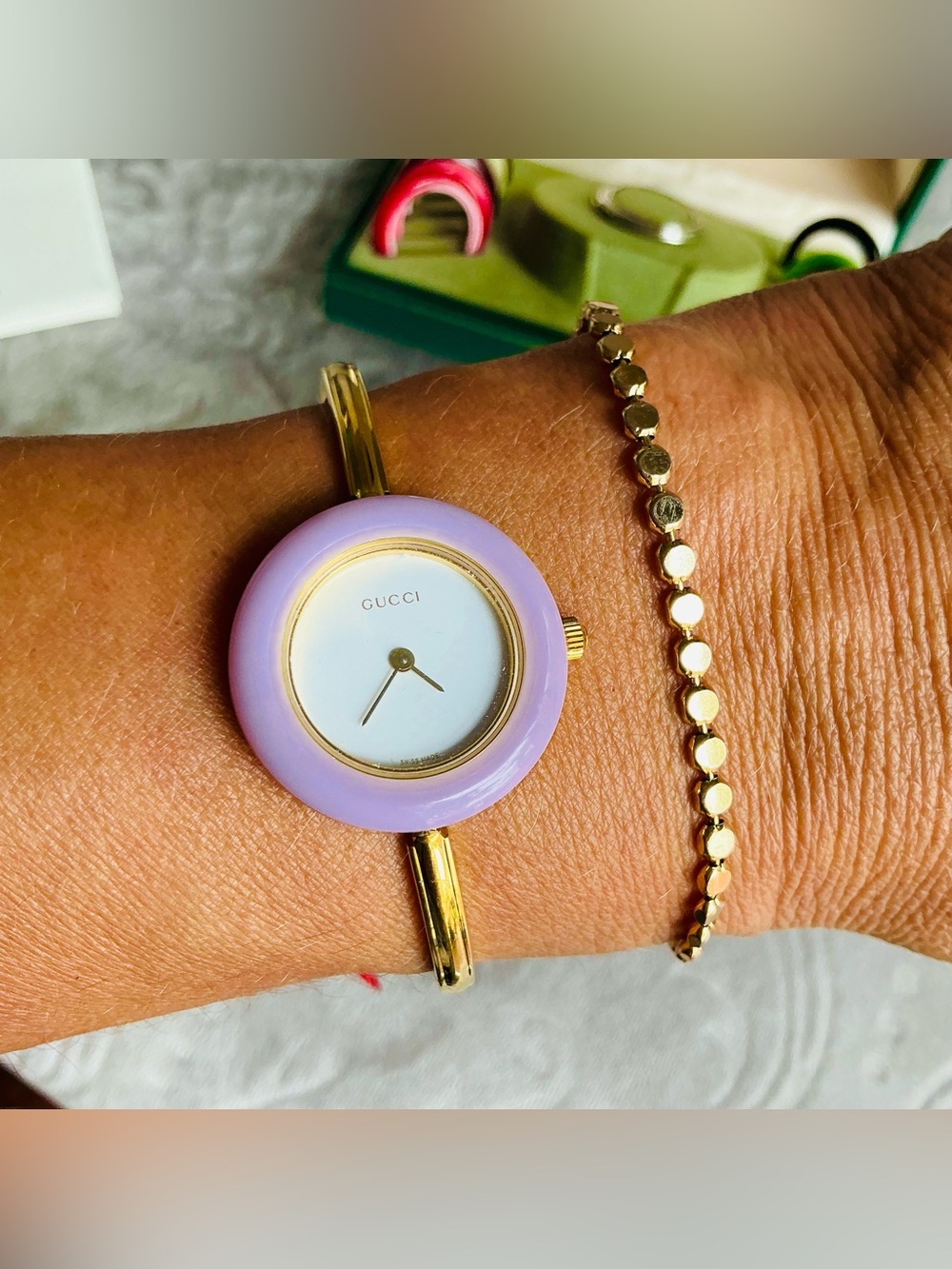 DRESSY MODERN GUCCI bangle watch with set of interchangeable bezels β€οΈππππ€ - Picture 12 of 16